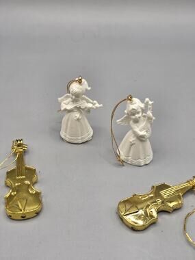4pc Vintage Christmas Ornaments Lot White Plastic Angels Metallic Gold Violins